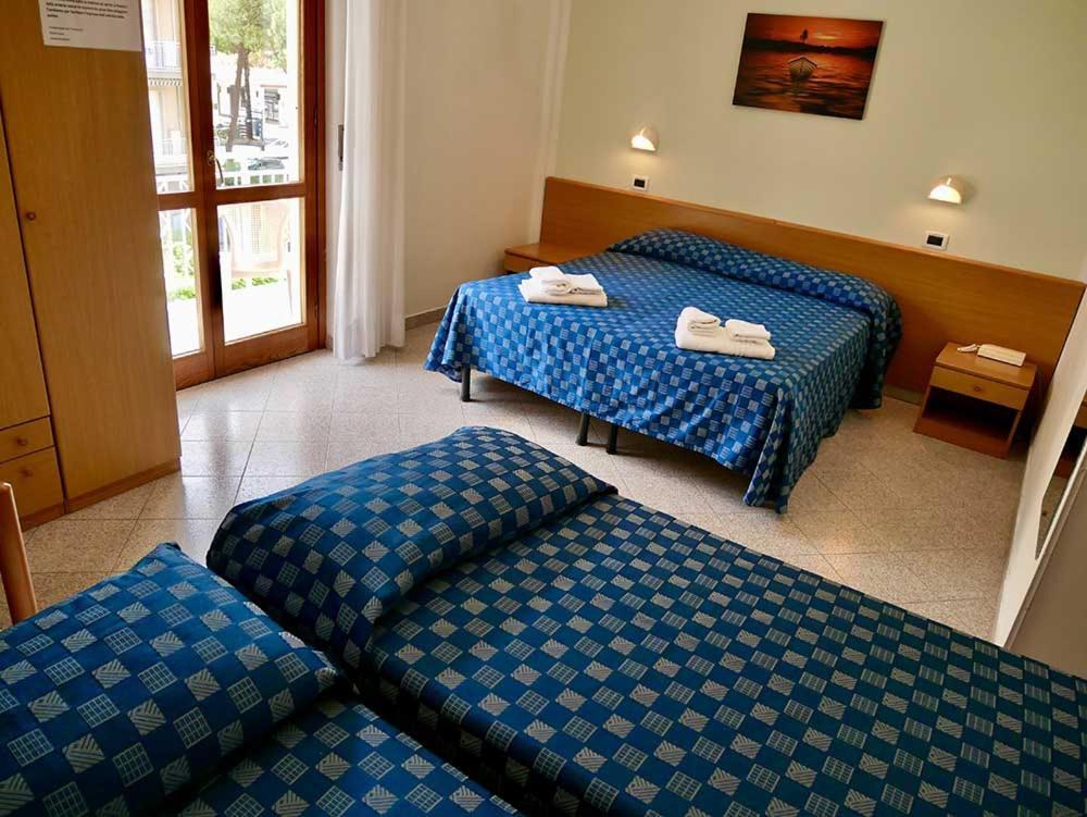 Hotel Jole Marina dʼMarina dʼAndora Eksteriør billede