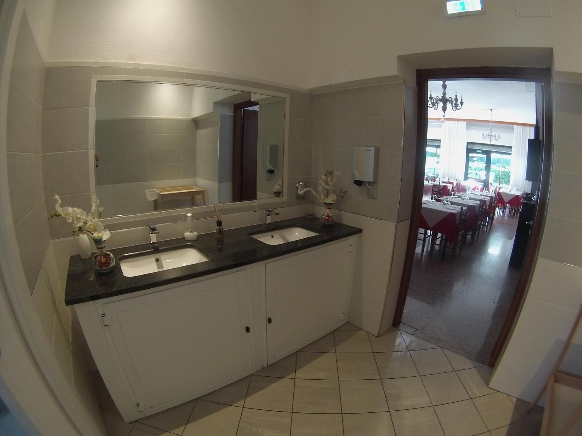 Hotel Jole Marina dʼMarina dʼAndora Eksteriør billede
